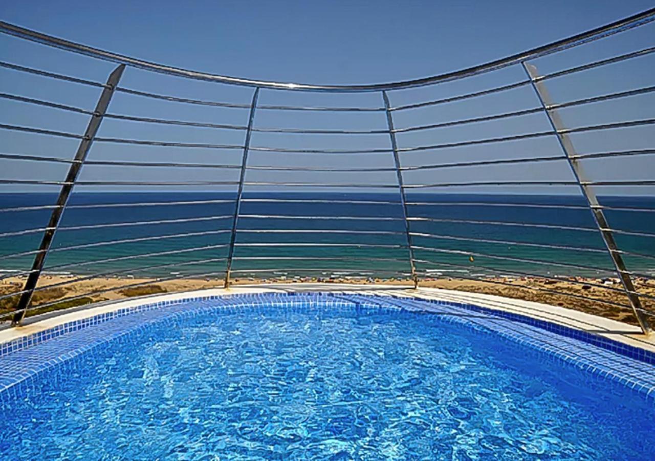 Infinity Luxury Sea View Apartment With Private Garden Arenales del Sol Luaran gambar