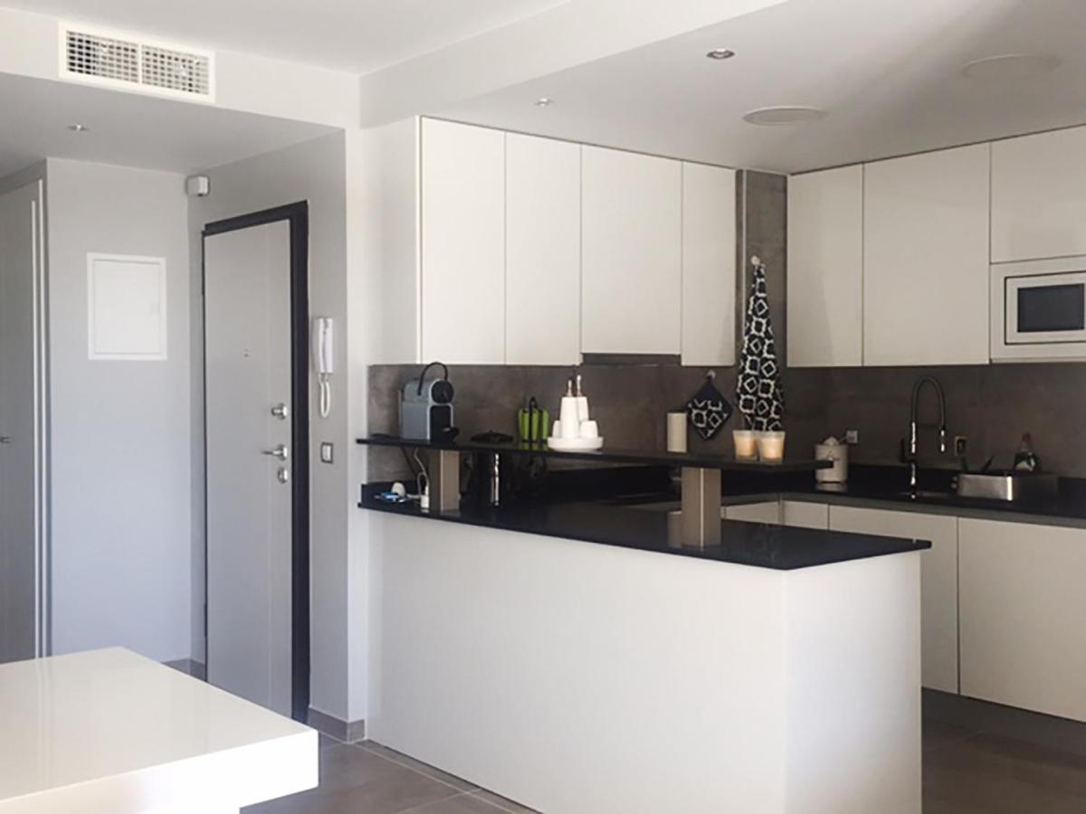 Infinity Luxury Sea View Apartment With Private Garden Arenales del Sol Luaran gambar