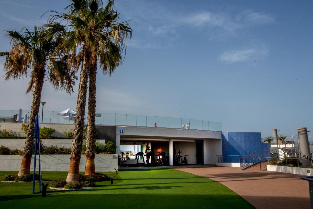 Infinity Luxury Sea View Apartment With Private Garden Arenales del Sol Luaran gambar