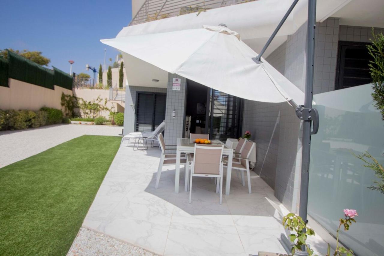 Infinity Luxury Sea View Apartment With Private Garden Arenales del Sol Luaran gambar