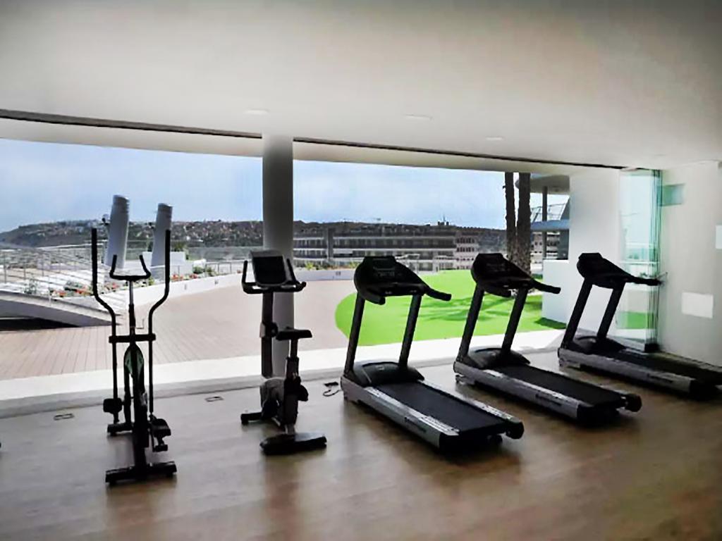 Infinity Luxury Sea View Apartment With Private Garden Arenales del Sol Luaran gambar